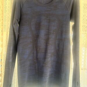 lululemon athletica Dark Gray Long Sleeve Top